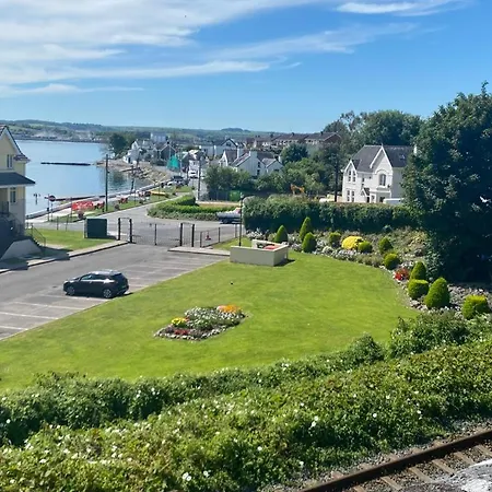 Oakhurst 住宿加早餐酒店 科芙